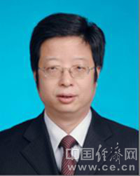 钱三雄.jpg 钱三雄.jpg