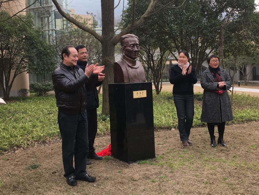 QQ截图20170224182330.jpg