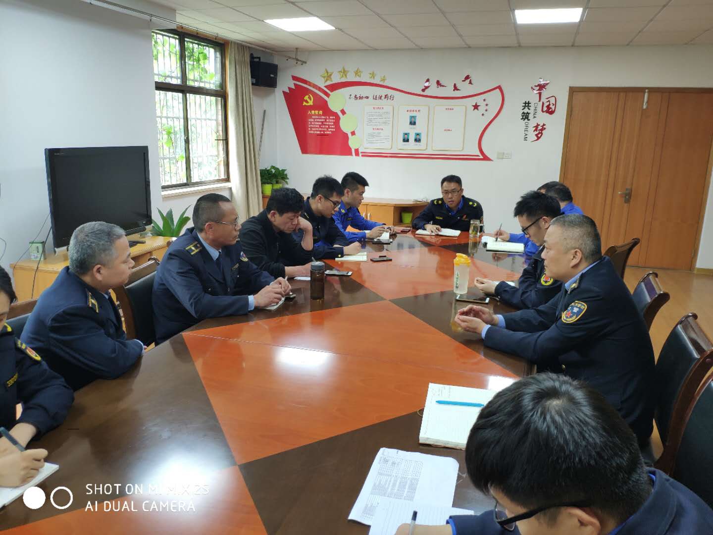 全体党员和入党积极分子共同学习习近平同志讲故事.jpg