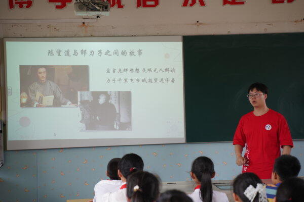 讲述红色故事 传承红色基因 浙江理论宣讲团来了00后