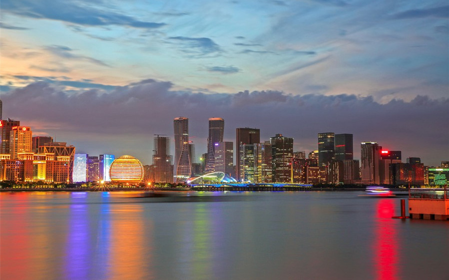 钱塘江夜1.jpg