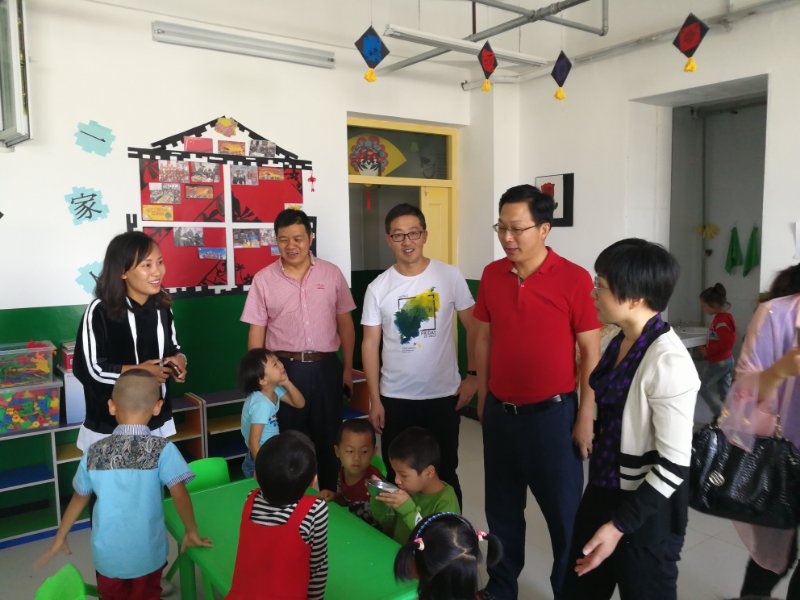 亚尔巴格幼儿园  调研.jpg
