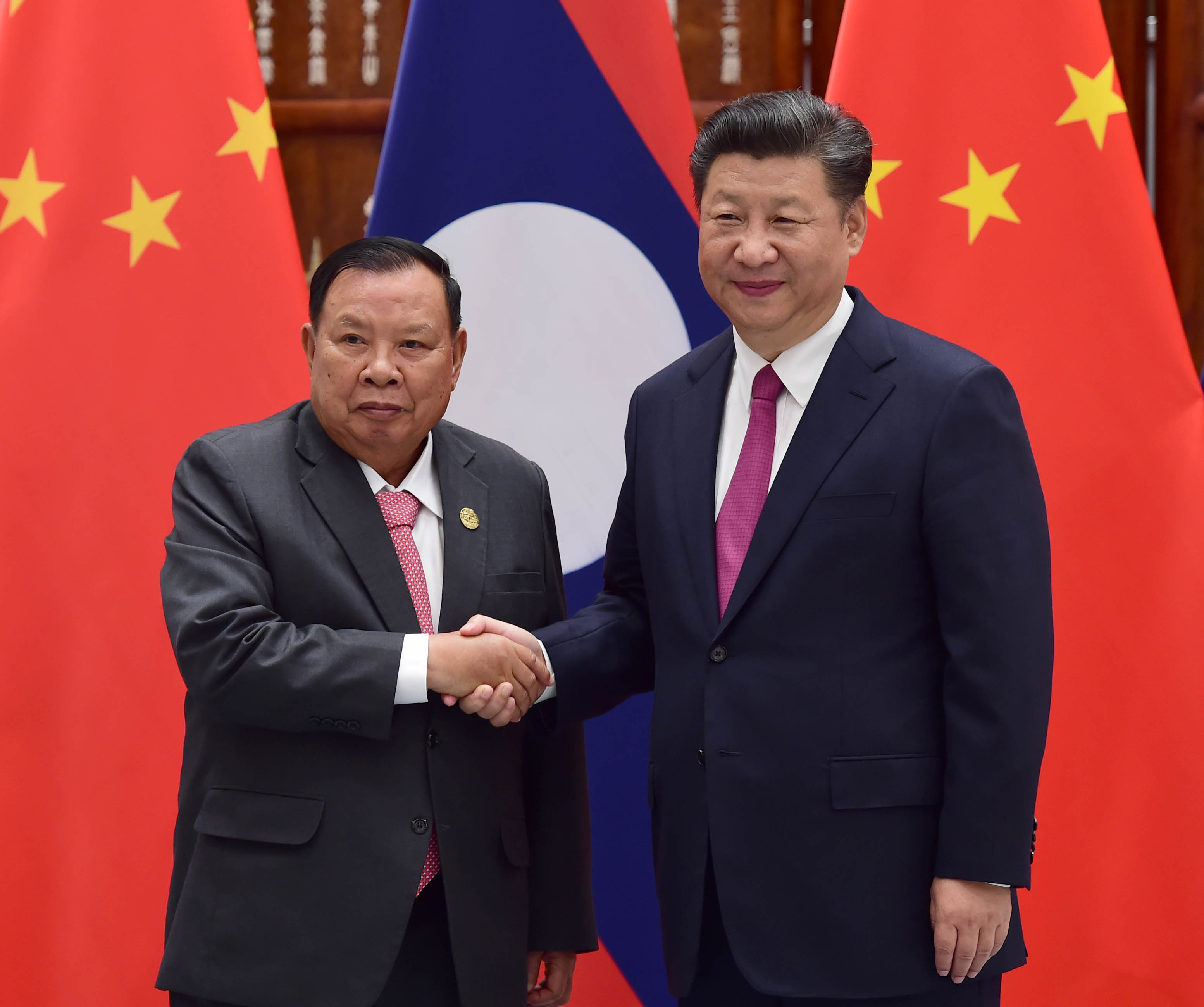 　9月2日，国家主席习近平在杭州会见老挝国家主席本扬。.jpg